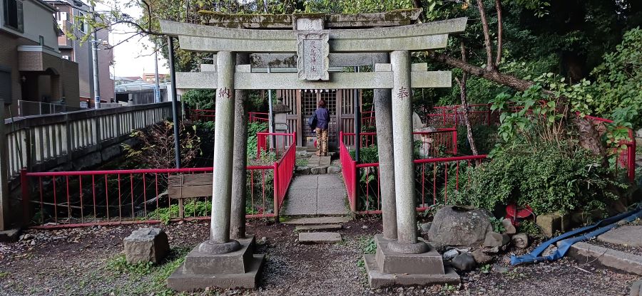 谷保天満宮の厳島神社