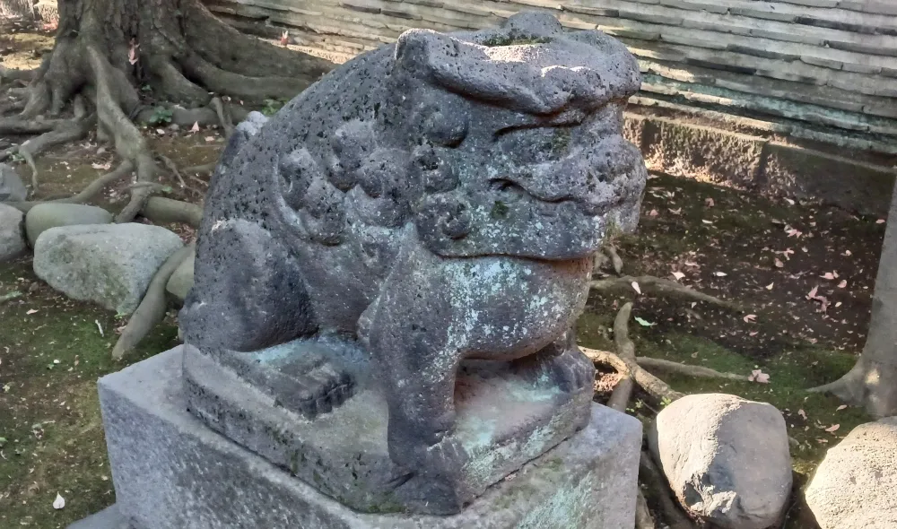 赤坂氷川神社 都内最古の狛犬