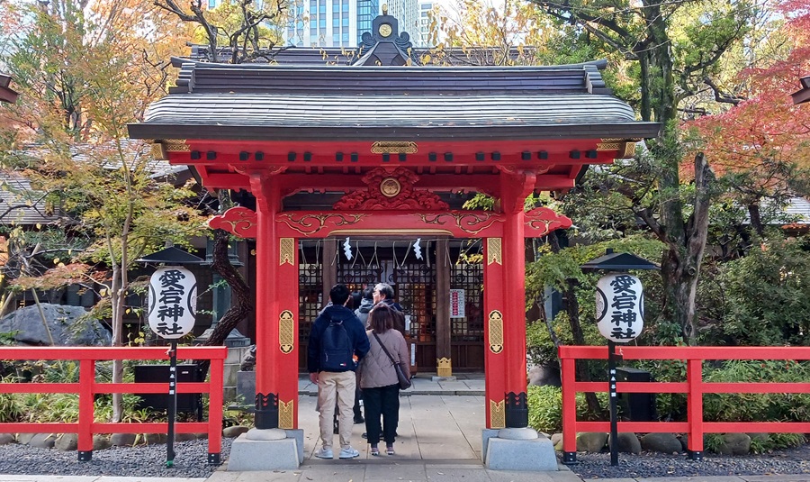 愛宕神社の神門