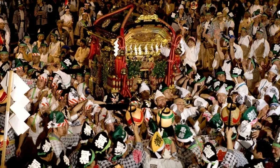 くらやみ祭り 大國魂神社