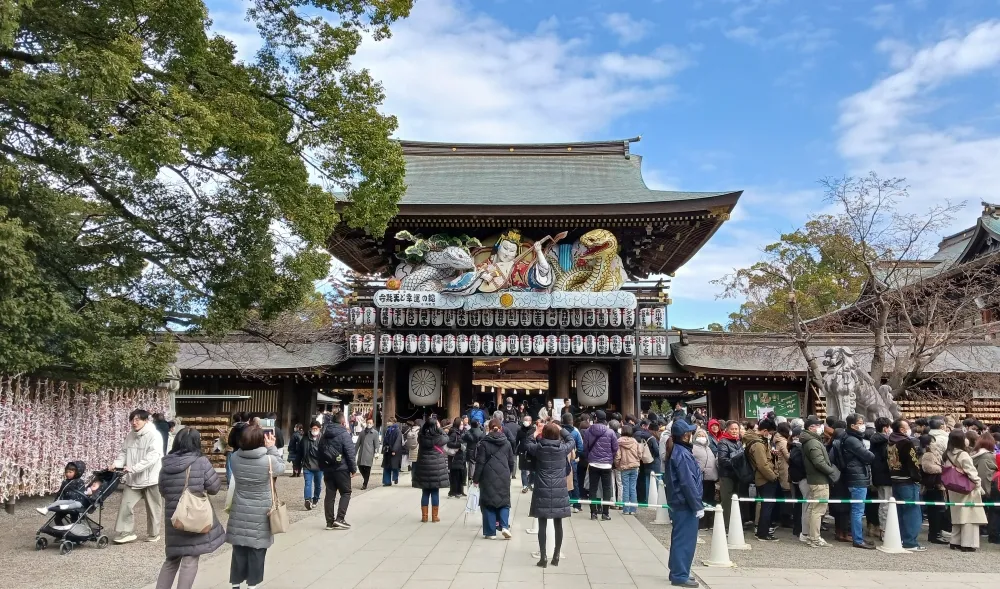 寒川神社 神門