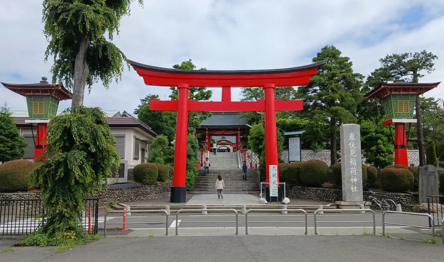 東伏見稲荷神社 大鳥居