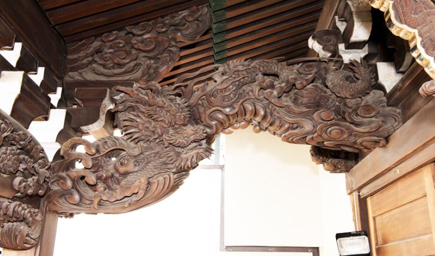 小網神社 降り龍 彫刻