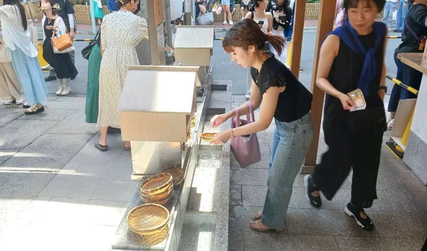 小網神社 銭洗い弁天