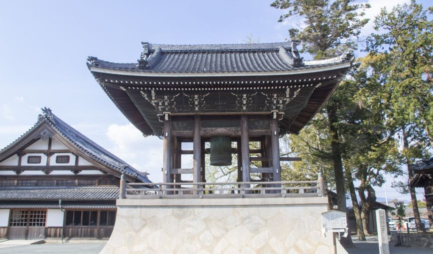 豊川稲荷 妙厳寺 鐘楼堂