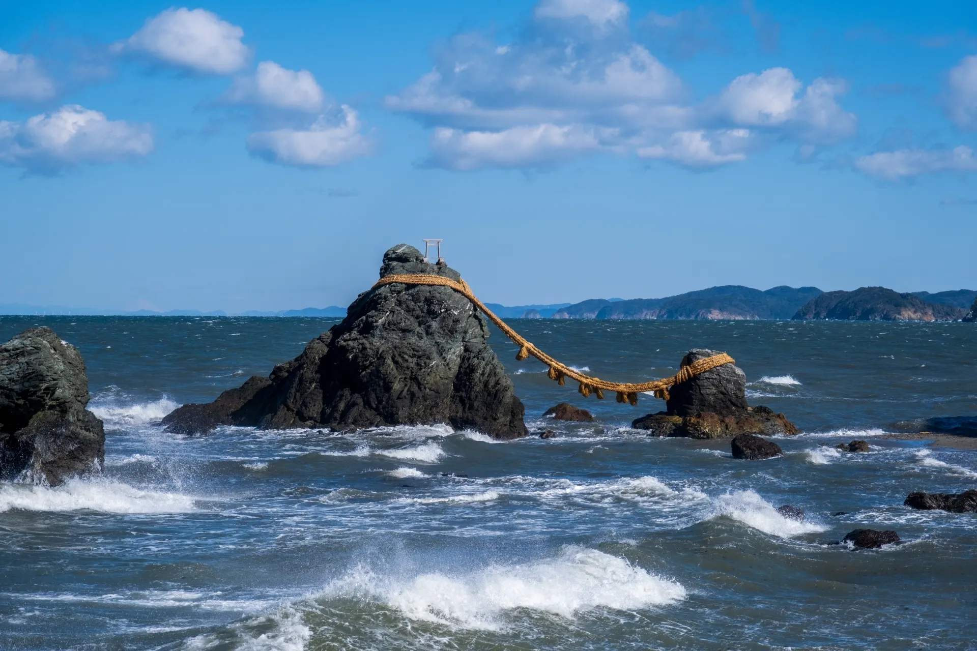 二見興玉神社 夫婦岩