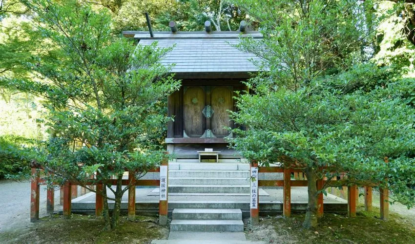 香取神宮 護国神社