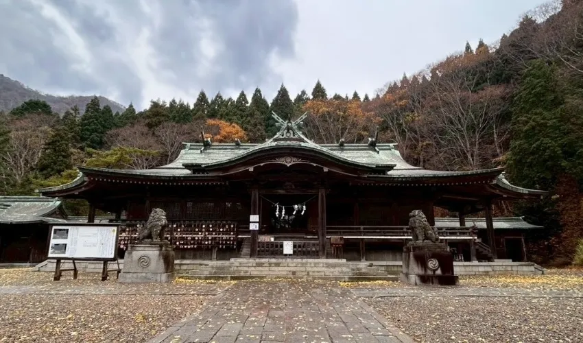 函館八幡宮 社殿