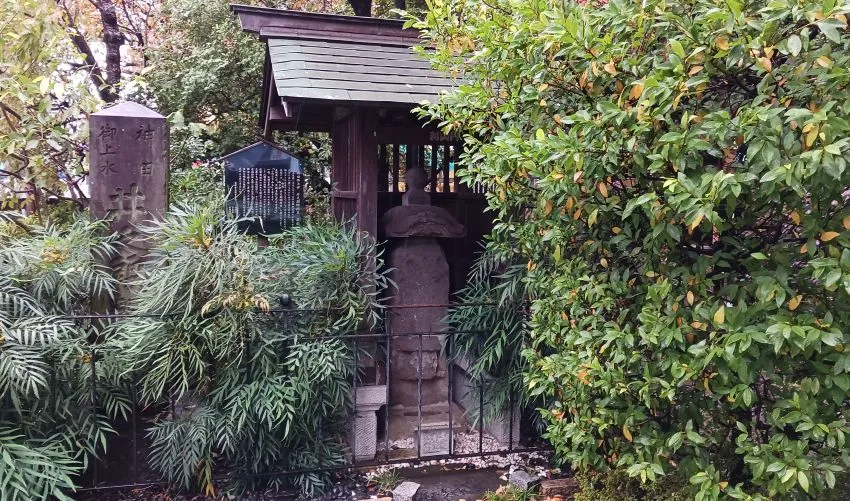 武蔵野八幡宮 井之頭弁財天 道標