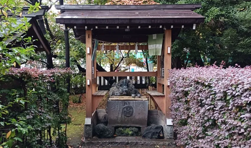 武蔵野八幡宮 手水舎