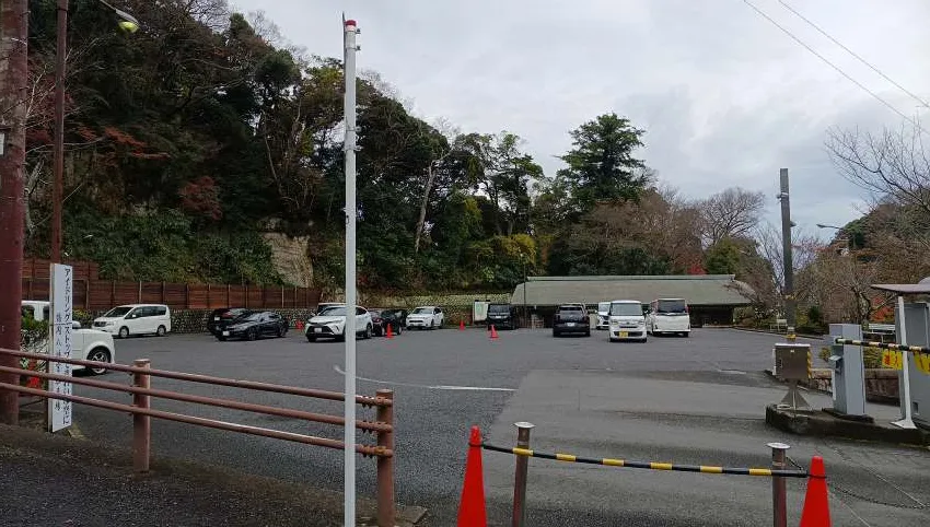 鶴岡八幡宮 駐車場