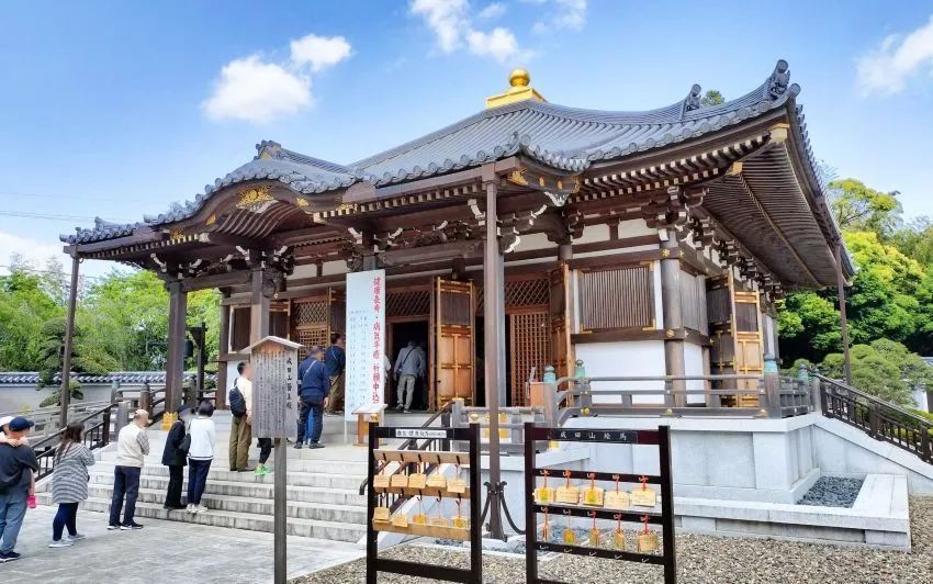成田山新勝寺 醫王殿