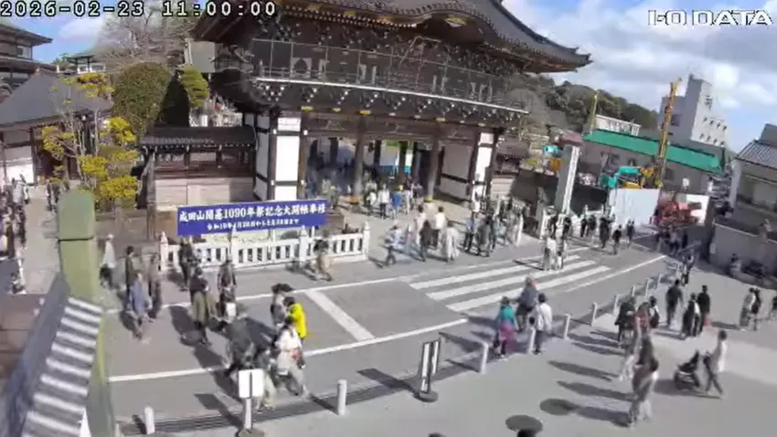 成田山新勝寺ライブカメラ 総門