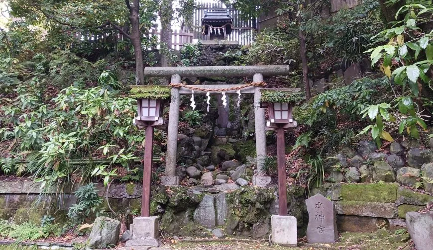 伊勢山皇大神宮 水神宮
