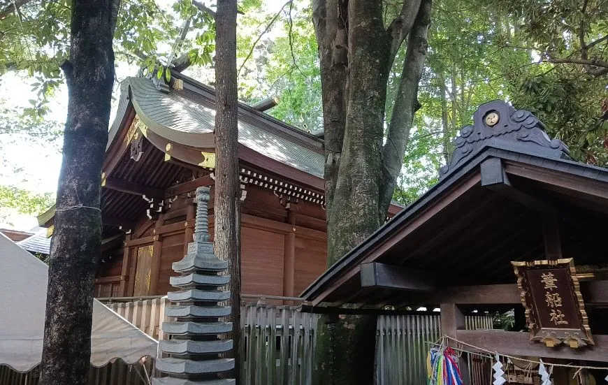 子安神社 本殿