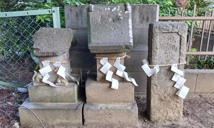 落川神明神社 境内社