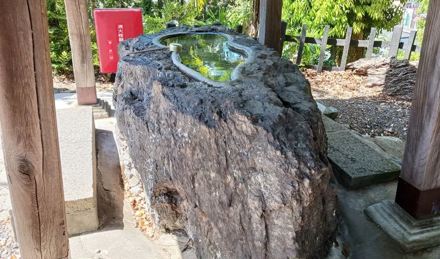 住吉神社 手水舎 手水鉢
