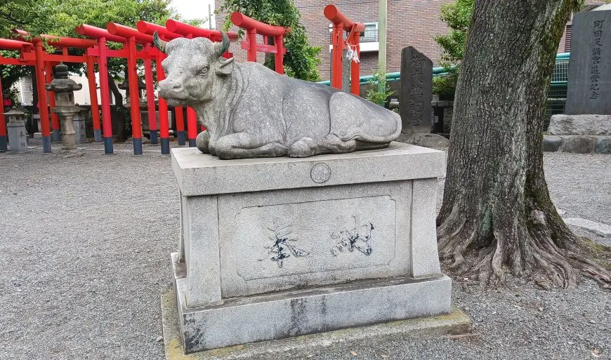 町田天満宮 座牛