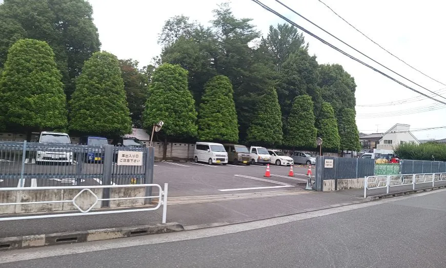 阿豆佐味天神社 駐車場